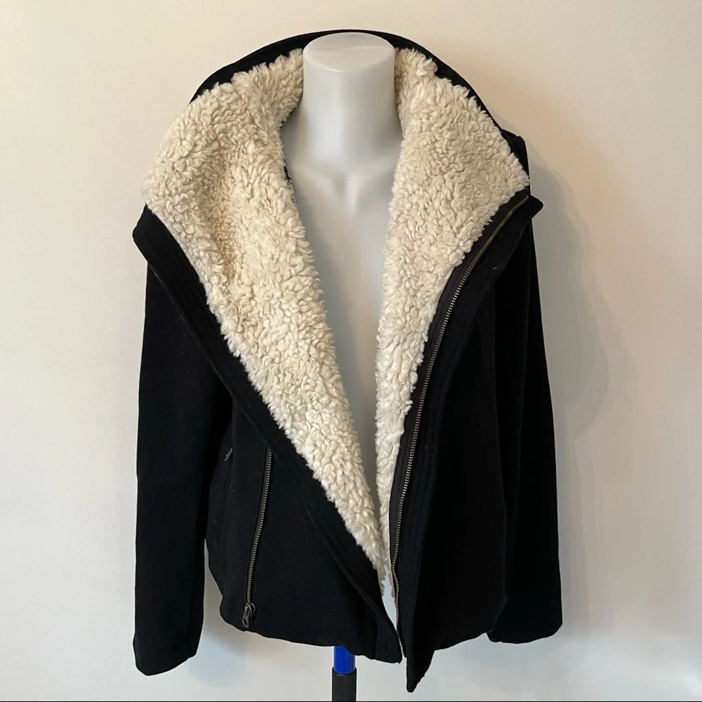 Gap Jacket Black Wool Blend Moto Winter Coat with Faux Vegan Shearling Trim Sz L - Picture 3 of 16